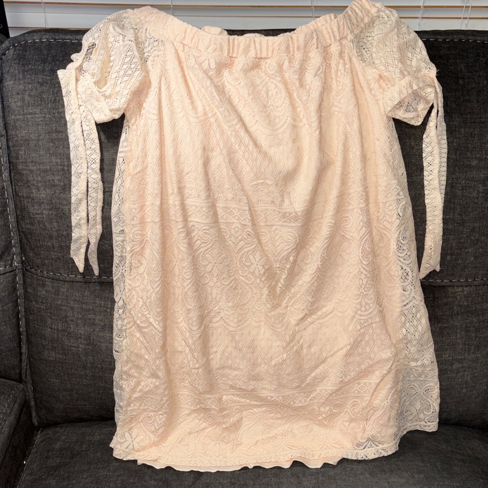 Sequin Hearts Lace Dress in Cream